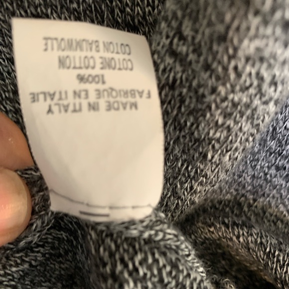 Brandy Melville gray sweater with striped sleeves - Picture 7 of 10